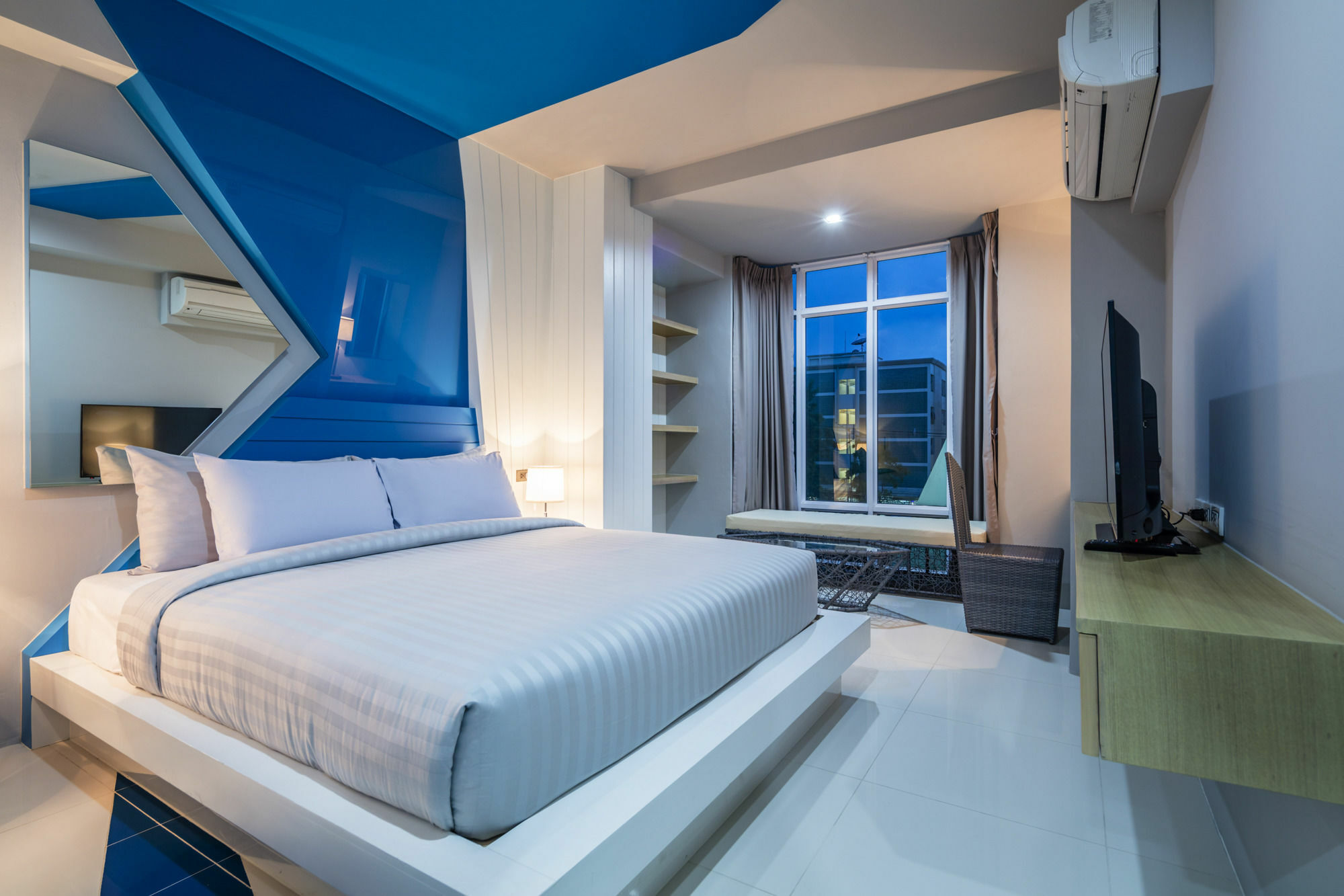 Atelier Suites Bangkok Kültér fotó